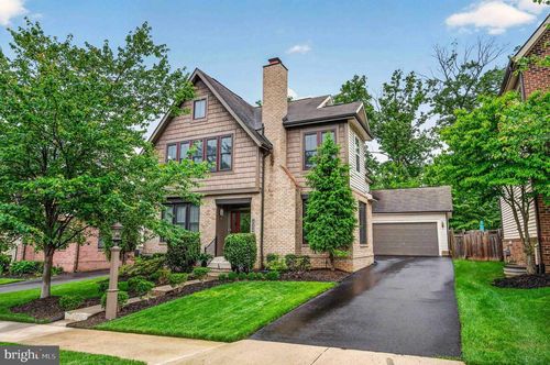 23259 April Mist Place, BRAMBLETON, VA, 20148 | Card Image