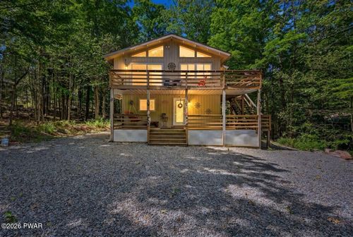 150 Chestnuthill Dr, LAKE ARIEL, PA, 18436 | Card Image