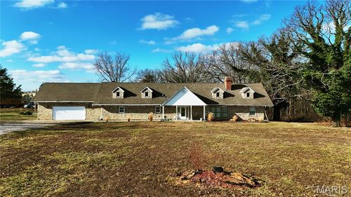 2707 N Service Rd W, Saint Clair, MO, 63077-4311 | Card Image