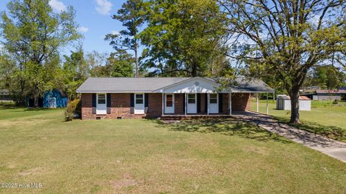 21 Edith Dr, Jacksonville, NC, 28540-7805 | Card Image