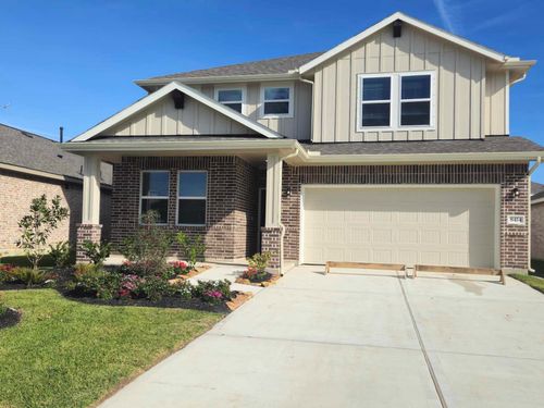 8414 Bay Oaks Dr, Baytown, TX, 77523-9929 | Card Image