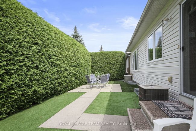 21 Windchime Cres, House other with 3 bedrooms, 3 bathrooms and 2 parking in Nepean ON | Image 34