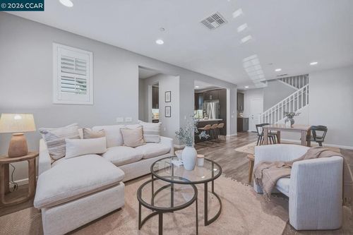 101-1601 3rd Ave, Walnut Creek, CA, 94597-2770 | Card Image
