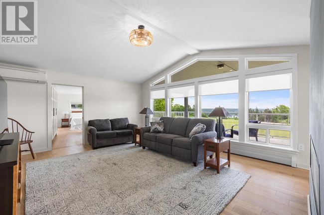 28 Riverdale Rd, House other with 4 bedrooms, 3 bathrooms and null parking in Bonshaw PE | Image 8