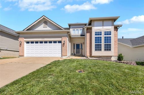 16870 Hickory Crest Dr, Wildwood, MO, 63011-5503 | Card Image