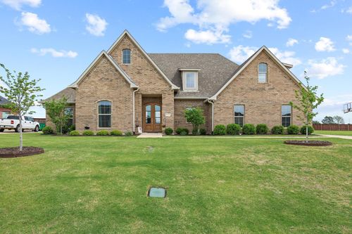 112 Chisolm Trl, Pottsboro, TX, 75076-3161 | Card Image