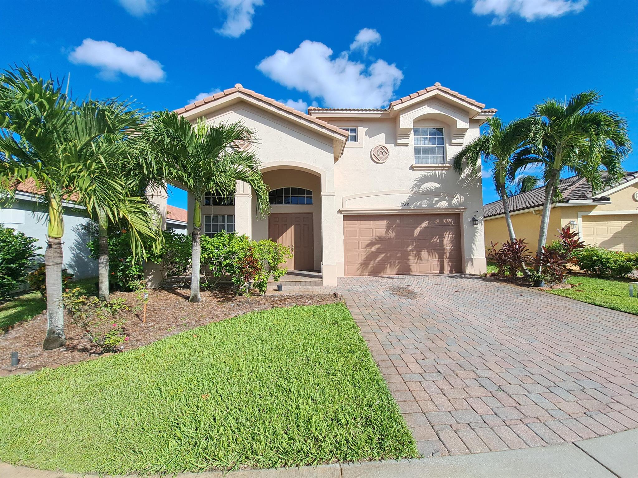 Jamesport Dr, Port Saint Lucie, FL 34953