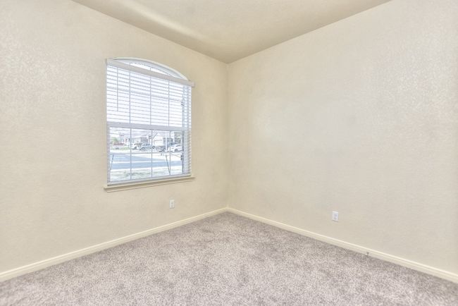 Guest Room #1 | Image 24