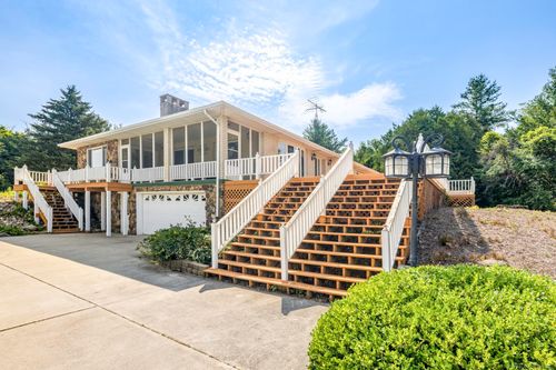 3300 State Rd, Deckerville, MI, 48427-9752 | Card Image