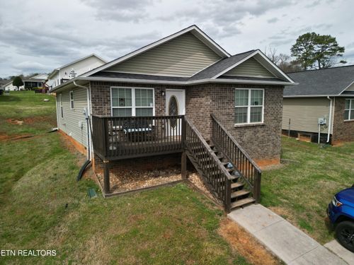 1725 Watauga St, Sevierville, TN, 37876-0678 | Card Image