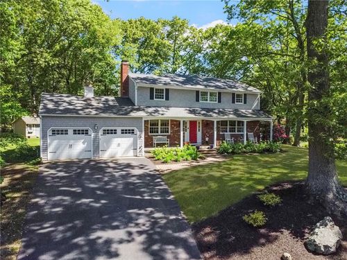 7 Ledgemont Dr, Warwick, RI, 02886-4223 | Card Image