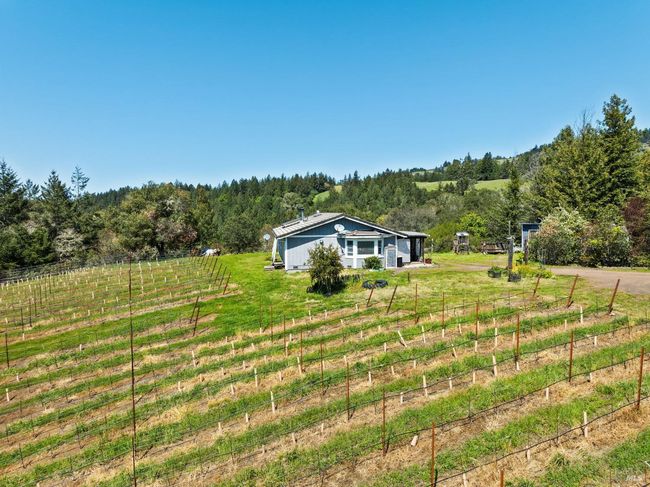 1550 Guntley Rd, House other with 3 bedrooms, 2 bathrooms and 4 parking in Philo CA | Image 8