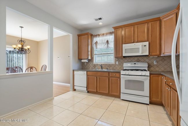 24 Little Leaf Ln, Home with 2 bedrooms, 2 bathrooms and null parking in Howell NJ | Image 17