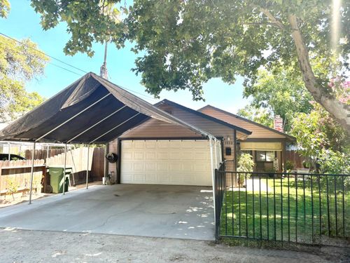 1032 Souza St, Turlock, CA, 95380-3112 | Card Image