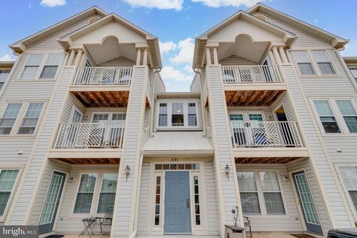unit-301-691 Winding Stream Way, ODENTON, MD, 21113-4526 | Card Image