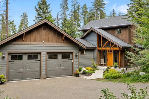 636 Trailside Dr, Cle Elum, WA, 98922-1428 | Card Image