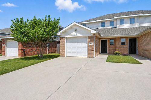 1317 Village Garden Dr, Azle, TX, 76020-5112 | Card Image