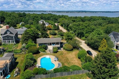 41 Grey Gull Rd, Jamestown, RI, 02835-2807 | Card Image