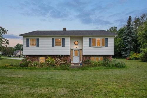 1 Ashton Dr, Saint Albans, VT, 05478-3302 | Card Image