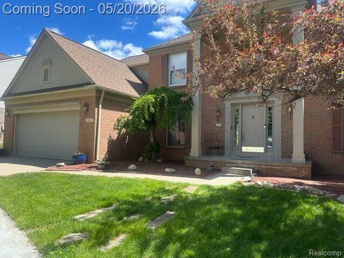 1853 Midchester Dr, West Bloomfield, MI, 48324-1138 | Card Image