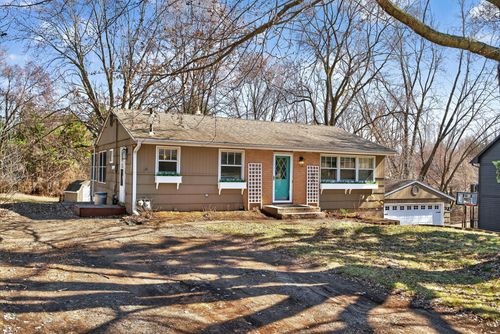 9091 W Staring Ln, Eden Prairie, MN, 55347-2524 | Card Image