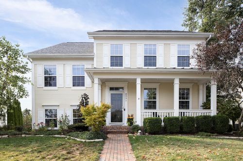 8951 Grate Park Sq, New Albany, OH, 43054-9085 | Card Image