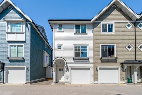 17-9211 Mckim Way, Richmond, BC, V6X0T1 | Card Image