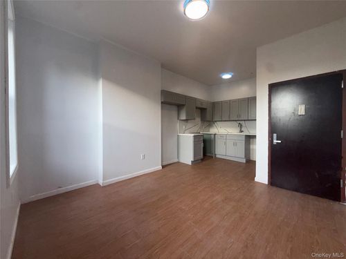 1a-324 Eldert St, Brooklyn, NY, 11237-6204 | Card Image