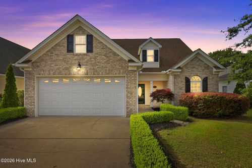 3948 Ashcroft Dr, Winterville, NC, 28590-8946 | Card Image