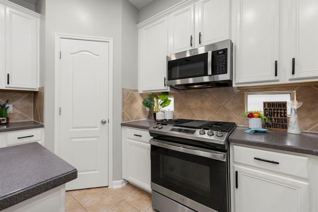 3639 Burning Palms Ct, House other with 4 bedrooms, 3 bathrooms and 2 parking in Houston TX | Image 14