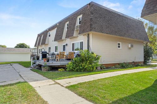c-938 5th Ave W, West Fargo, ND, 58078-1444 | Card Image