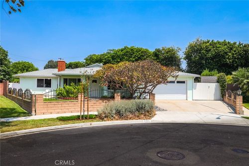 6361 E Deborah St, Long Beach, CA, 90815-2252 | Card Image