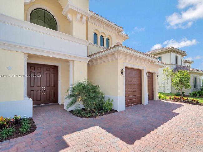 0 - 10400 S Barnsley Dr, House other with 5 bedrooms, 5 bathrooms and null parking in Parkland FL | Image 4