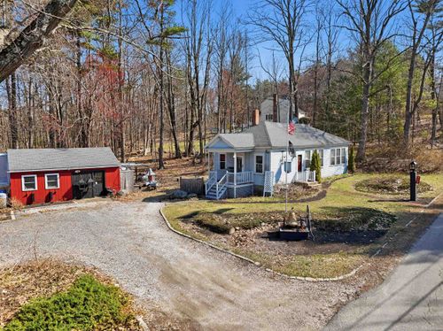 4 Kilrea Road, Derry, NH, 03038 | Card Image