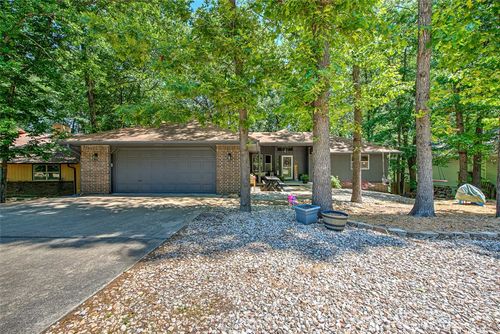 47 London Dr, Bella Vista, AR, 72715-8904 | Card Image
