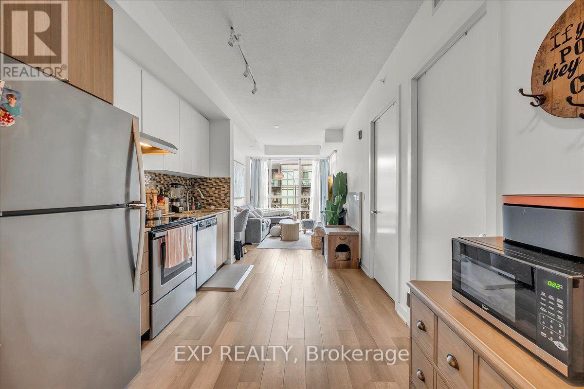 Residential Lease in Burlington (Orchard) 5