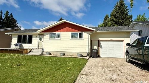 1117 10th St, Humboldt, SK, S0K2A0 | Card Image