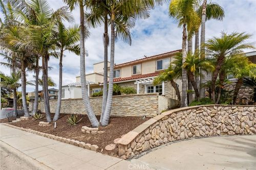 4071 Riviera Dr, San Diego, CA, 92109-5338 | Card Image