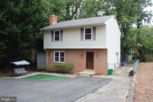 1328 Dolley Madison Blvd, MCLEAN, VA, 22101-2824 | Card Image