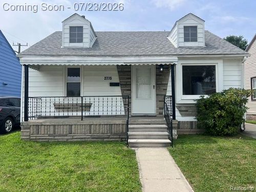 2735 David St, Melvindale, MI, 48122-1807 | Card Image