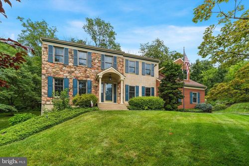 120 Summit Dr, PHOENIXVILLE, PA, 19460-1148 | Card Image