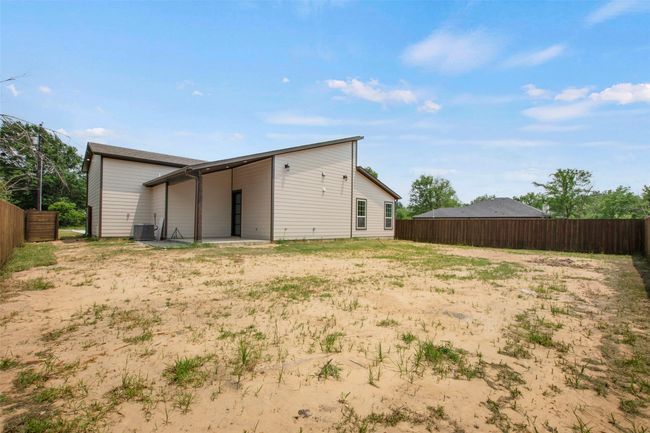 209 Pearl Harbor St, House other with 4 bedrooms, 3 bathrooms and null parking in Tool TX | Image 35