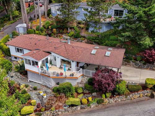 71-5838 Blythwood Rd, Sooke, BC, V9Z0G2 | Card Image