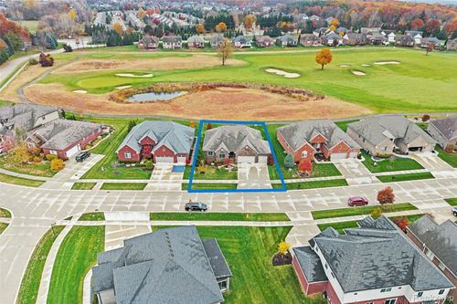 62876 Sawgrass Dr, Washington Twp, MI, 48094-1651 | Card Image