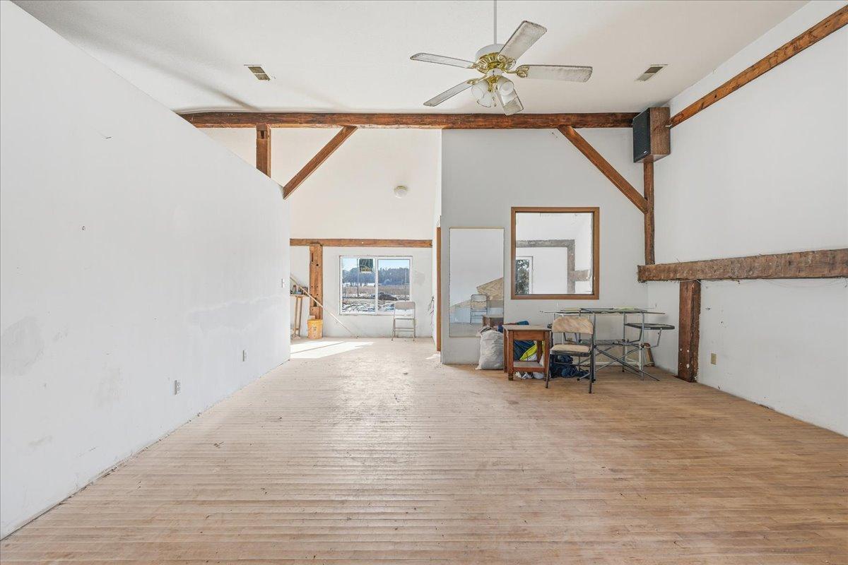 Commercial Sale in Roberts 5