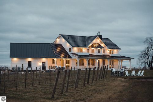 8062 Sayler Rd, Williamsburg, MI, 49690-9528 | Card Image