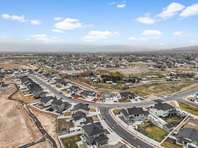 Bird's eye view with a residential view | Image 31
