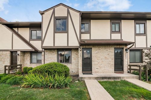 109-2401 Mccauley Ct, Columbus, OH, 43220-2360 | Card Image