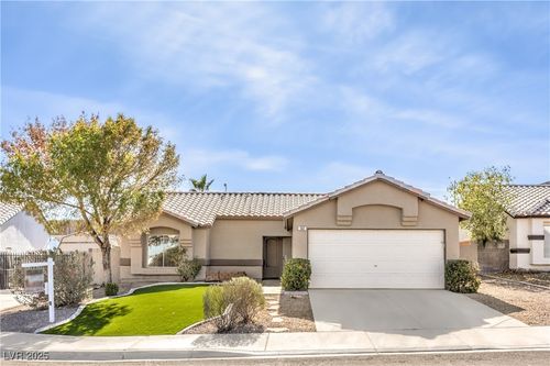 563 Sentry Ave, Henderson, NV, 89002-9692 | Card Image