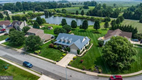 7 Meghans Way, PENNSVILLE, NJ, 08070-9653 | Card Image
